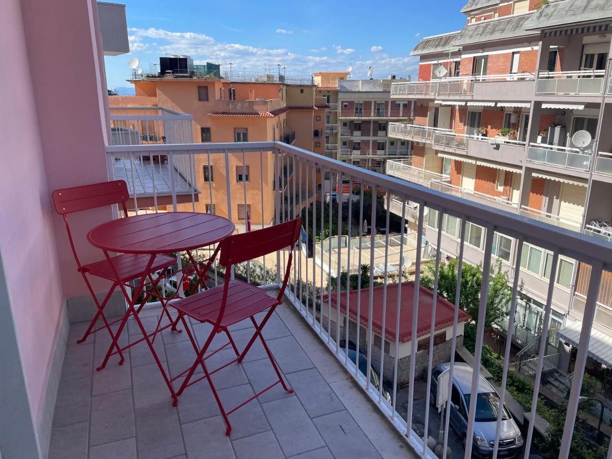 Giga Mare Apartments Sorrento Dış mekan fotoğraf